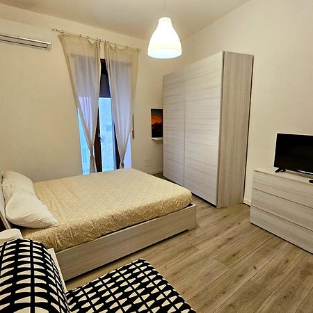 Nocelle Guest House Napoli Esterno foto